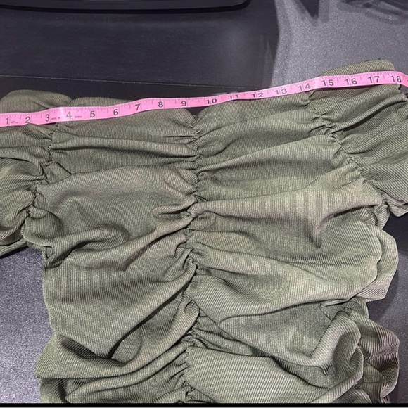 Line and Dot Billie Off/On Shoulder, Ruched front/back/sleeves,stretch knit - Picture 11 of 14